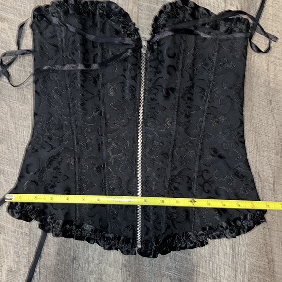 Sexy Large Black Corset front zipper, long - Picture 8 of 9